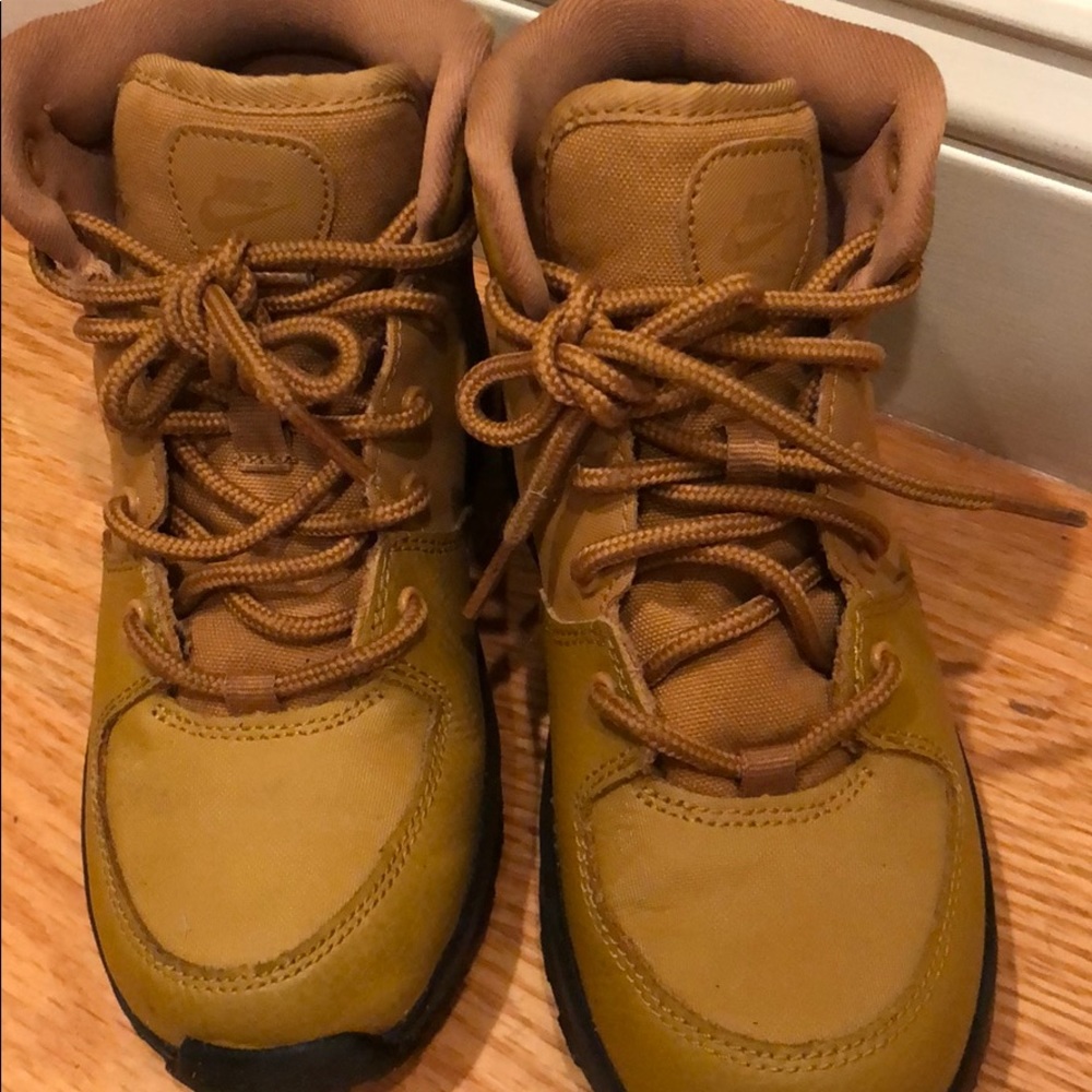 Boys Nike sneakers